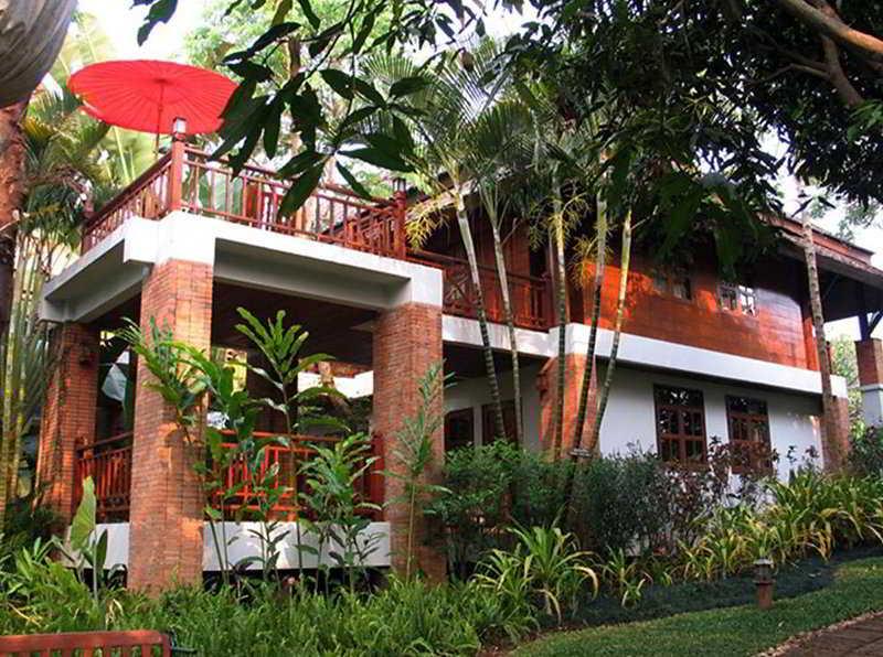 Suanthip Vana Resort Чианграй Экстерьер фото