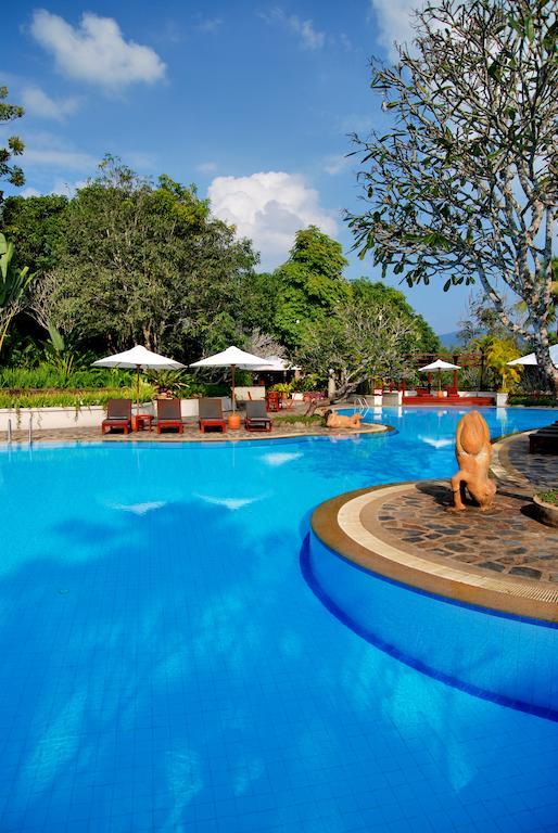 Suanthip Vana Resort Чианграй Экстерьер фото